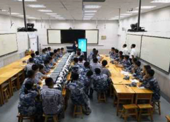 ɽ�����ֵ�һ��ѧ���ܽ��ӷ���ƽ